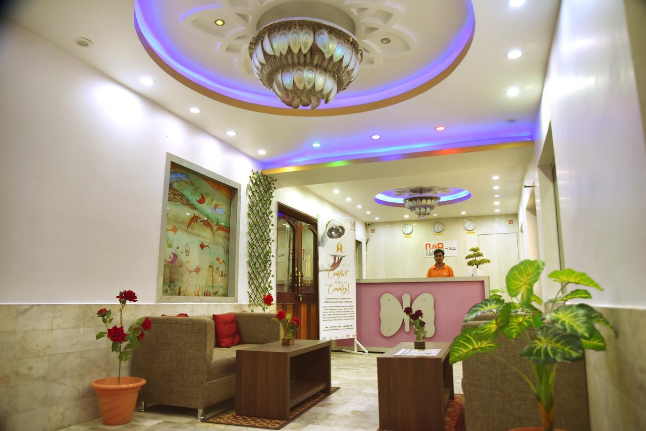 Hotel Rnb Select Vijay Delux Sultānpur Exterior foto
